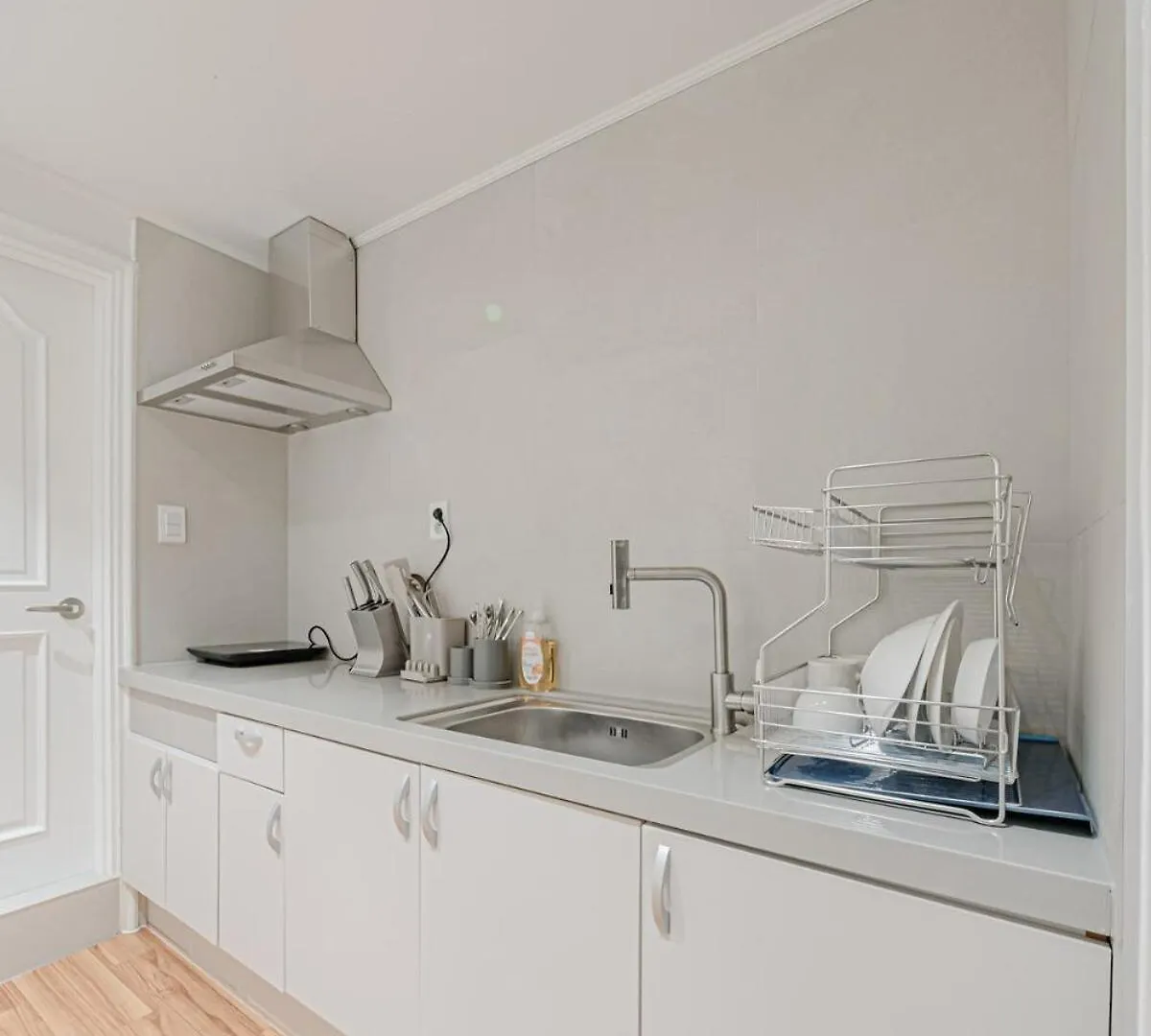 301 Apgujeong 2Nd, Studio 1 Bath Queen Bed Seoul Ferienhaus