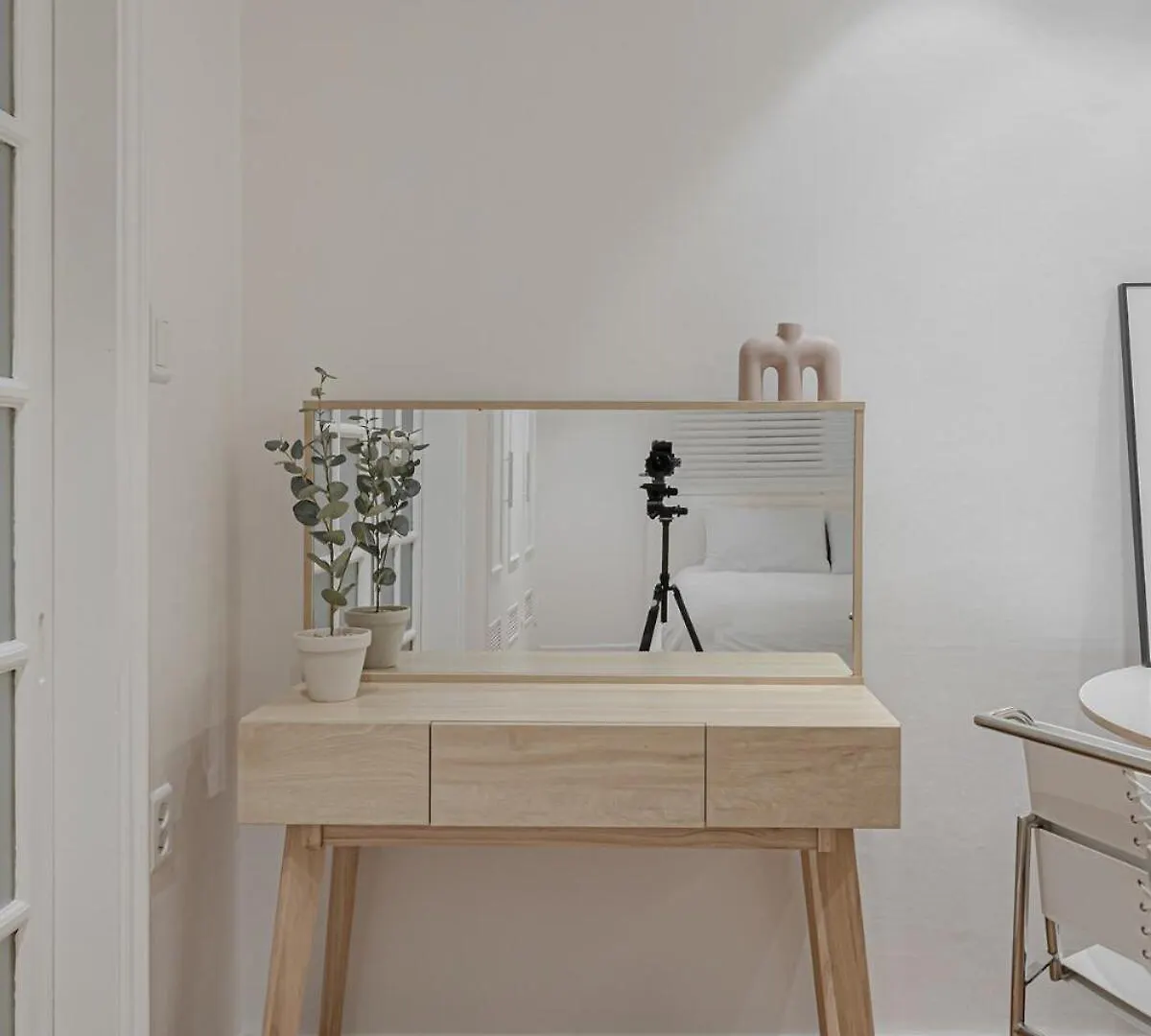 301 Apgujeong 2Nd, Studio 1 Bath Queen Bed Seoul