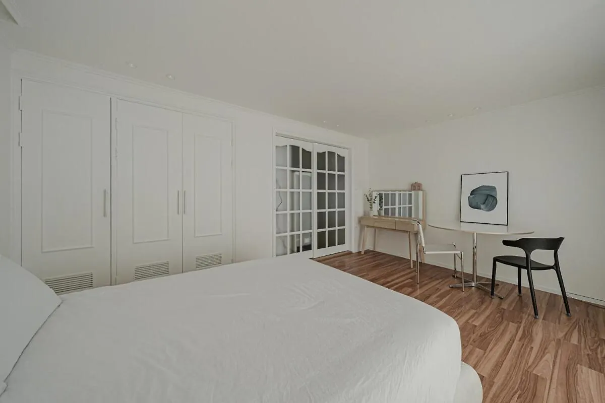 Semesterbostad 301 Apgujeong 2Nd, Studio 1 Bath Queen Bed Seoul Sydkorea